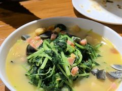 -金枝玉叶上海人家食府(三里河店)