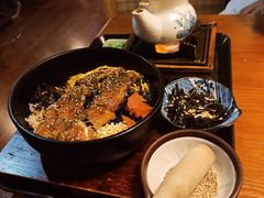 自制活鳗鱼盖饭-鳗鱼家·深夜食堂(军博店)