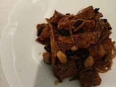 -梅龙镇酒家(南京西路总店)