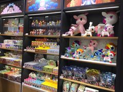 -泡泡玛特POPMART(杭州乐堤港店)