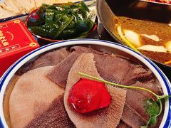 屠宰场鲜毛肚-鸿姐老火锅(花园路店)