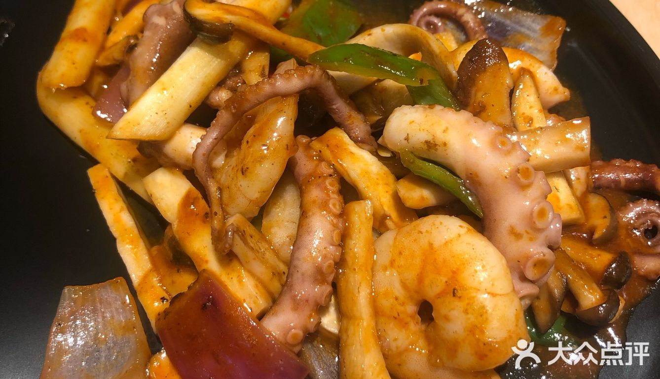 首先说一下辣炒章鱼虾仁