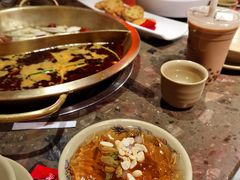 -小龙坎火锅(湖滨银泰in77店)