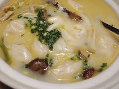 老鸭馄饨煲-東大方(安吉灵芝店)