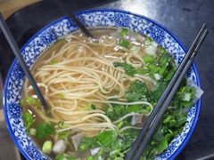 -陇上全荟兰州传统牛肉面(延吉路店)