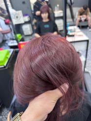 -藤野造型专业烫染接发