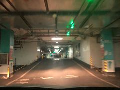 -欢乐海岸-地下停车场