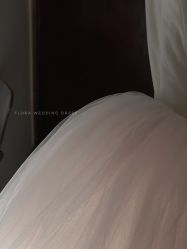 -Flora婚纱礼服定制租赁店