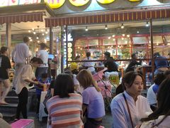 门面-钢管厂歆瑞源油卤串串香(春熙路太古里店)