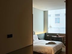 -SFEEL设计师酒店(成都春熙路天府广场店)