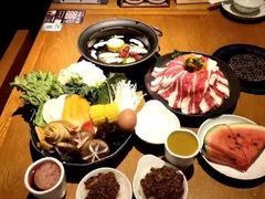 -呷哺呷哺(融创茂店)