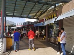 -平望服务区·停车场