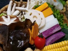 -湊湊火锅·茶憩(上海合生汇店)
