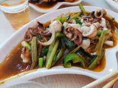 -覃记海鲜美食餐厅