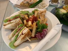 -Fern Forest Cafe