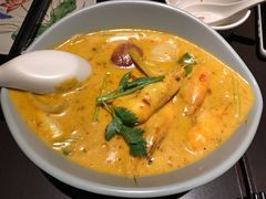 -大头虾越式风味餐厅(光明广场店)