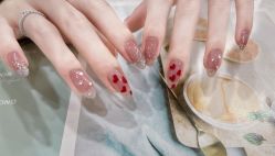 -UMl Nail 尤米美甲美睫半永久