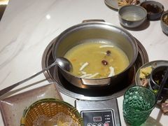 -喃喃椰·糟粕醋·椰子鸡火锅(七堡花园店)