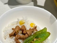 -绿草地·湘菜(7mall店)