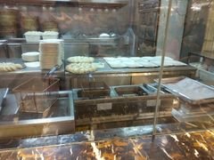 面包甜点陈列柜-东江渔村(皇悦店)