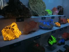 -湖南省地质博物馆