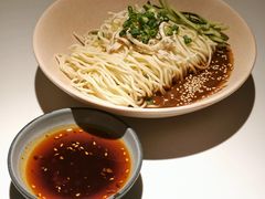 鸡丝凉面-麻六记(新天地店)