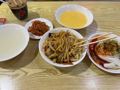 -王菊美食街·王菊面馆(总店)