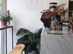 -red donkey coffee