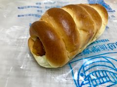 咖喱肠面包-新侨三宝乐面包店(崇文门店)