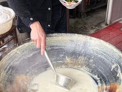 -云南大锅豆浆店