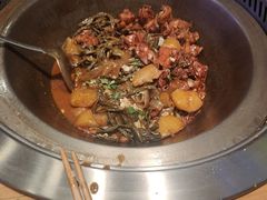 -山里屯铁锅炖·东北菜(康桥店)