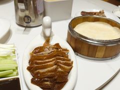 -梅利汴京烤鸭•开封豫菜地标店(东大街店)