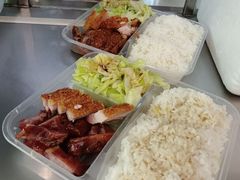烧味双拼饭-粤味轩快餐店(天下第一泉店)
