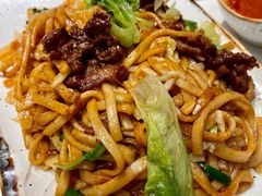 干炒牛河-牛人日志·鲜牛肉骨汤火锅(万科里瑧店)