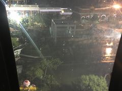 -巨鹏飞梦幻海岸