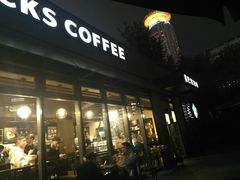 门面-星巴克(西藏路店)