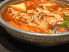 -山川小町·极番烧肉(新地假日广场店)