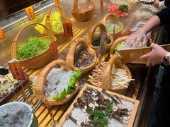 -一绪に和牛寿喜烧(罗湖益田假日店)