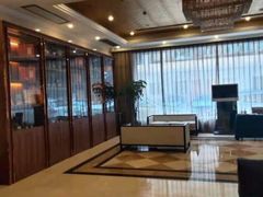 -贵州龙悦大酒店(贵阳喷水池地铁站店)