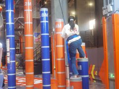 -嗨翻Hi-Fun竞技主题乐园·蹦床亲子生日轰趴(国光1937店)