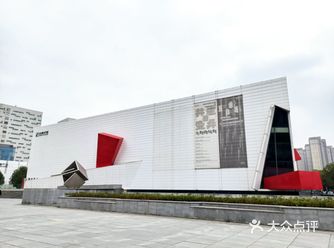 地理位置:位于野芷湖西路16号，地铁8号线马湖站B出