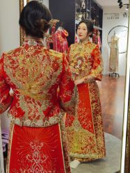 -懿沉香中式嫁衣礼服秀禾服龙凤褂马来褂旗袍总店