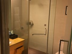 -天港漫非酒店(宁波火车站联丰地铁站店)