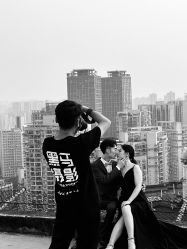 -黑马婚纱摄影