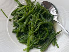 -彩云天云南餐厅