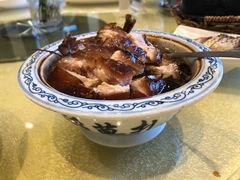 特色稻草扎肉-南湖船菜大酒店