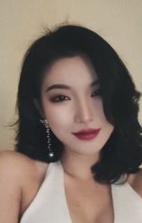 -时尚殿堂明星门店