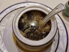 松茸甩袖汤-赵记老铺(市府恒隆广场店)