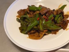 湘西小炒肉-江南大院松鼠桂鱼(奉贤宝龙店)