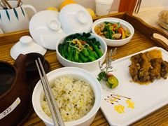 -雪梅月子中心(华侨城店)